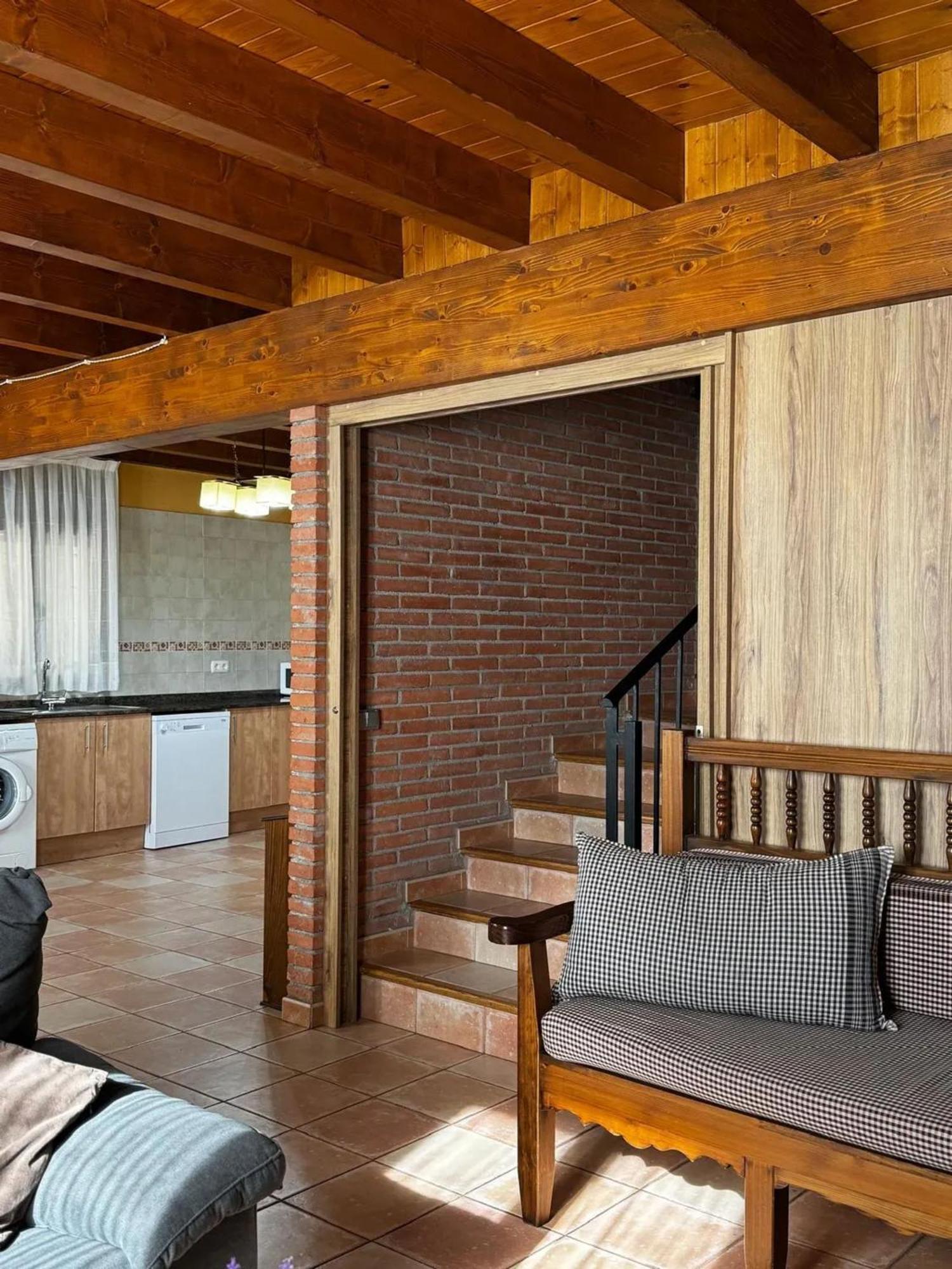 Spacious House In Ogassa With Terrace And Bbq Luaran gambar